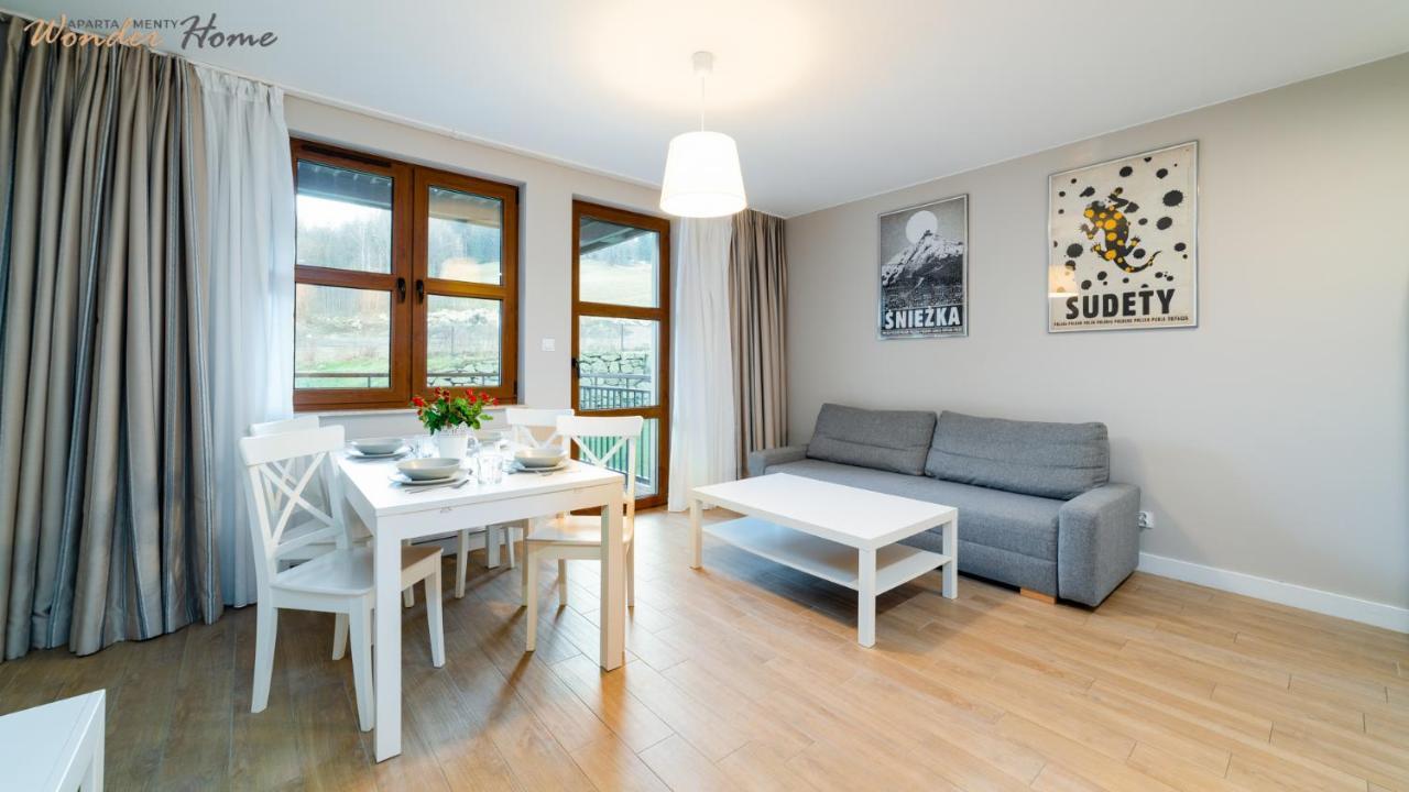 Wonder Home - Apartamenty Residence Karpacz Blisko Stoku Narciarskiego, Z Balkonami I Parkingiem 외부 사진